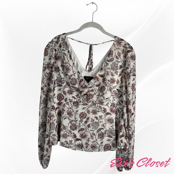 BCX Floral White Pink Embossed Women's Blouse. Rushed V.Neck Sz M. - Picture 1 of 9